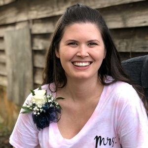 Meet your Posher, Whitney